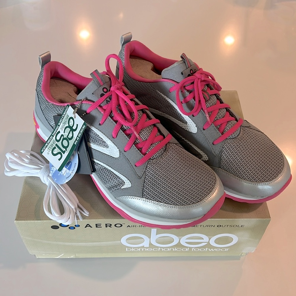 Abeo Anikaa Women’s 12 medium Grey/Pink